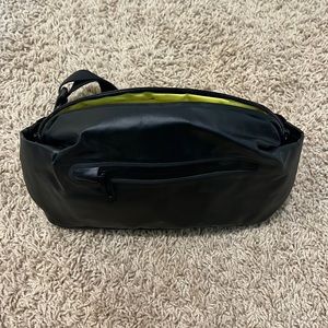 Water resistant sling pack